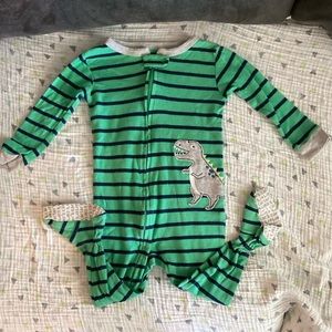 Carters 18m Boy zip up footie pajamas